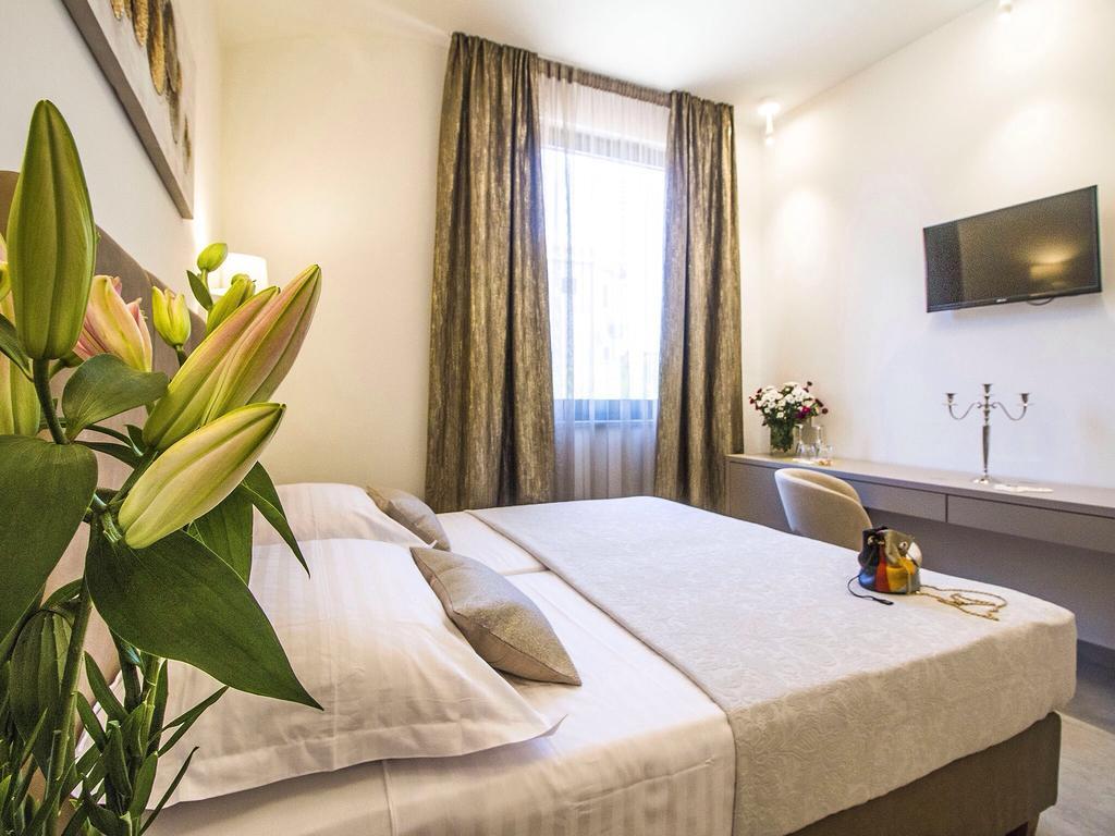 Luxury Rooms Pino 스플리트 외부 사진